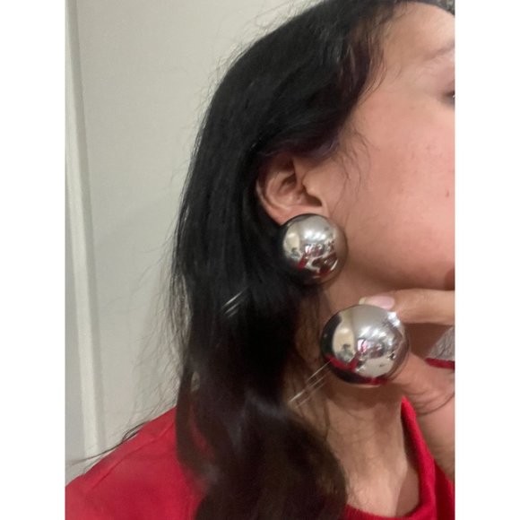 Big Silver stud earrings dome statement bold  studs large  round chunky mirror - Picture 8 of 8